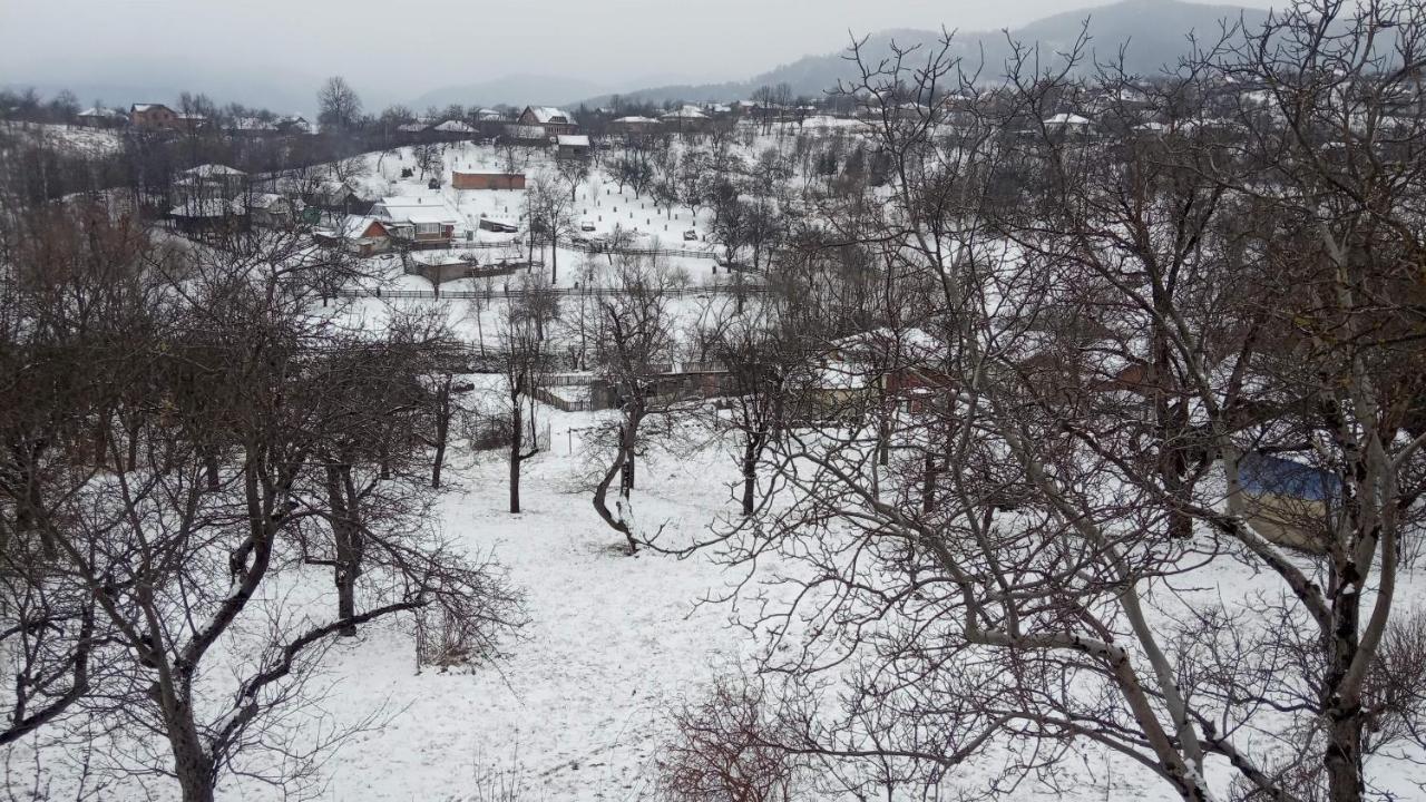 Bat'Kivska Hata Stari Kuty Extérieur photo