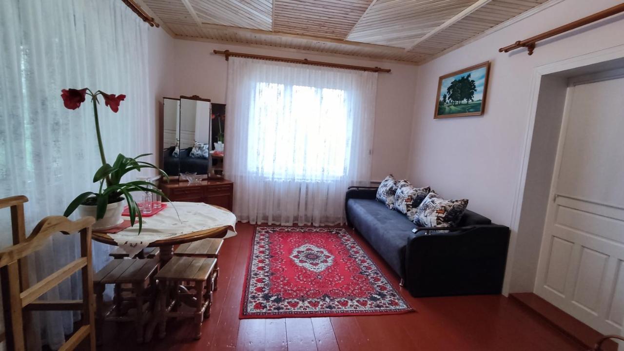 Bat'Kivska Hata Stari Kuty Extérieur photo
